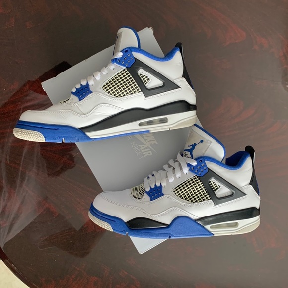 Air Jordan retro 4 (Motorsport 2017 release) - Picture 4 of 6